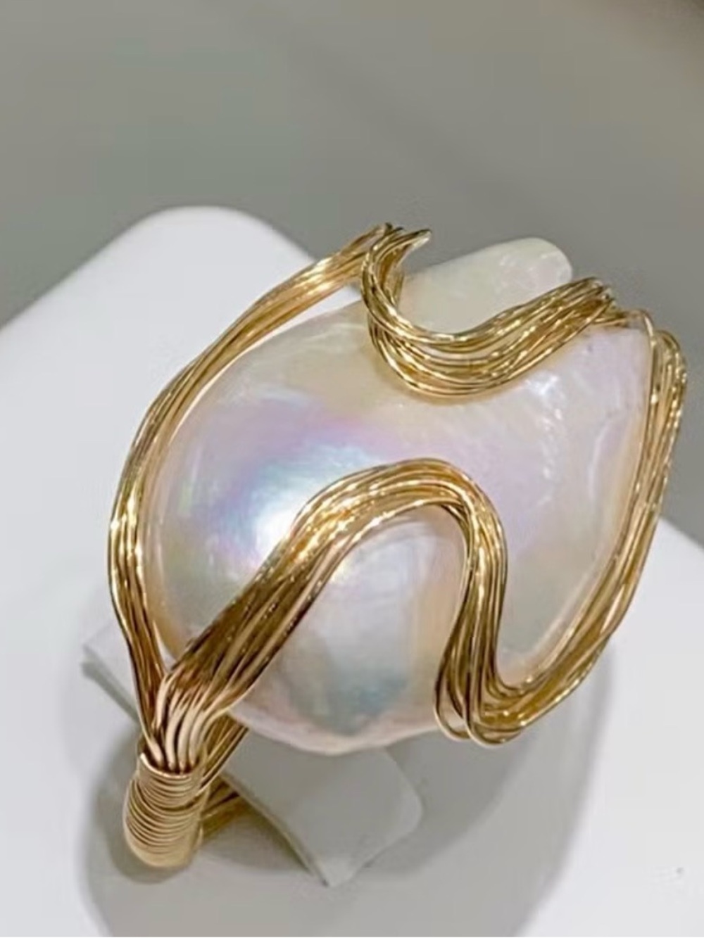 Amber Sceats Gold Wire Pearl Statement Ring - White Pearl